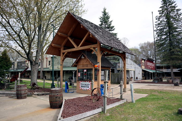 Stagecoach Stop - Summer 2021 Photo (newer photo)
